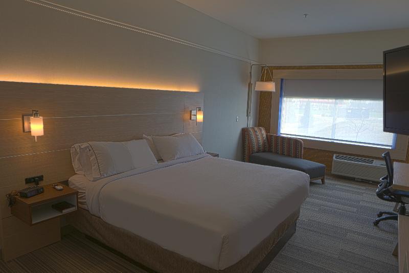 Holiday Inn Express & Suites Monroe By Ihg Luaran gambar